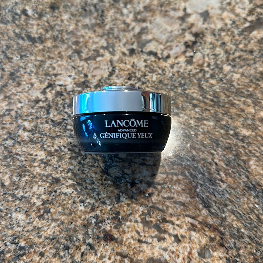 LANCOME Paris Advanced Genifique Yeux 0.5 FL OZ. Wrinkle & Dark Circle Eye Cream